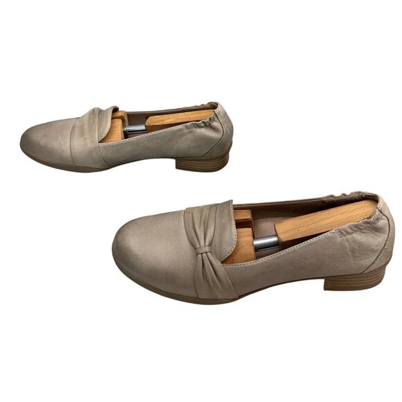 Dansko Karen Taupe Burnished Nubuck Leather Slip-On Comfort Loafers Women 41/10 - Picture 3 of 8